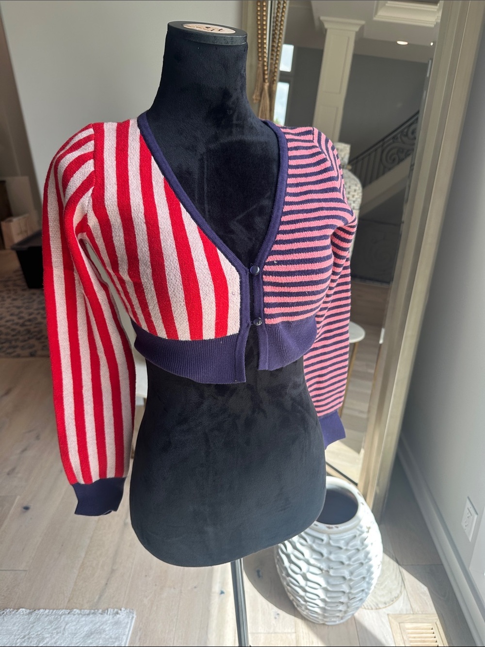 wild fable Red & Pink Striped Cropped V-Neck Cardigan